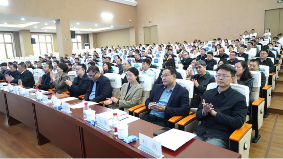 1765442689847171.png 640 (3).png